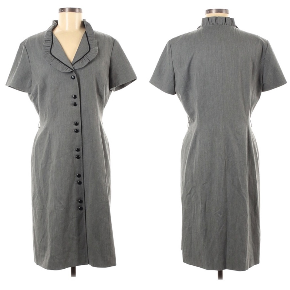 Tahari Vintage Ruffles Buttoned Sheath Dress 10